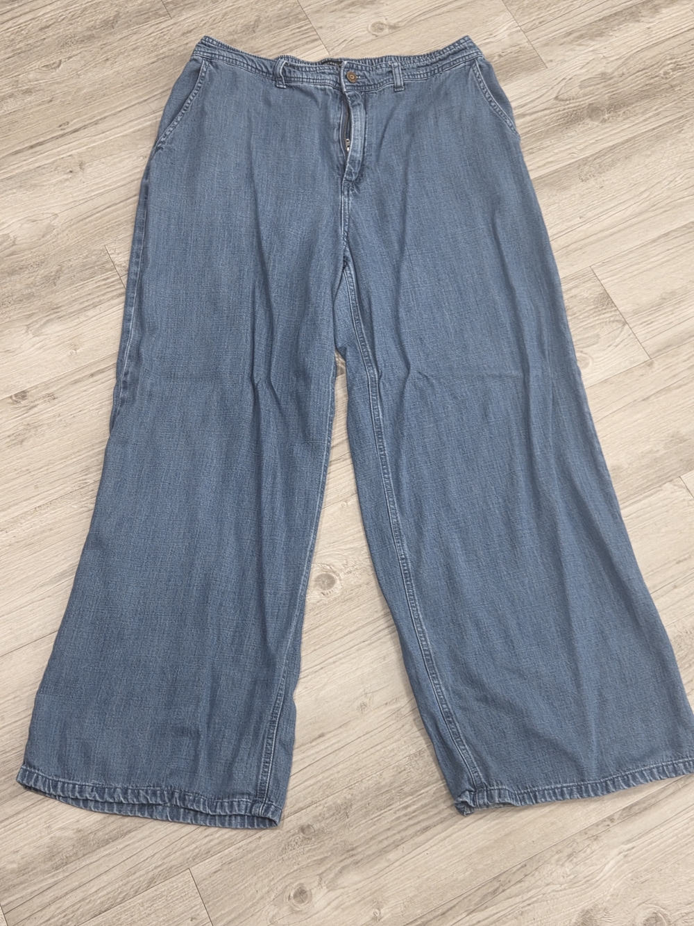 Sincerely Jules Wide-Leg Jeans - Light Blue Denim